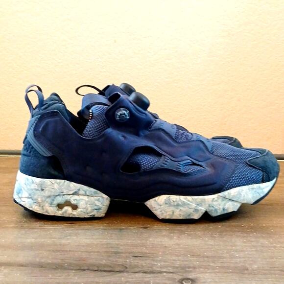 Reebok Instapump Fury ACHM Training Shoes Navy Men's 11.5 - Picture 2 of 10
